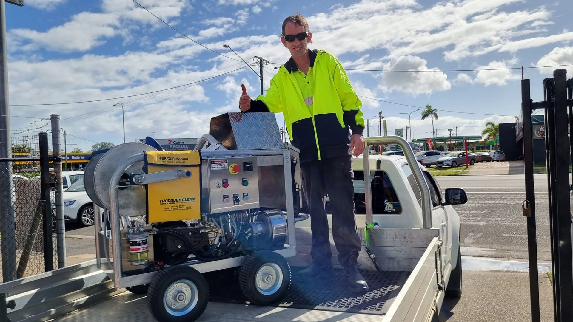 Pressure cleaning equipment